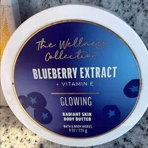 Bath & Body Works Blueberry Extract Radiant Skin Body Butter